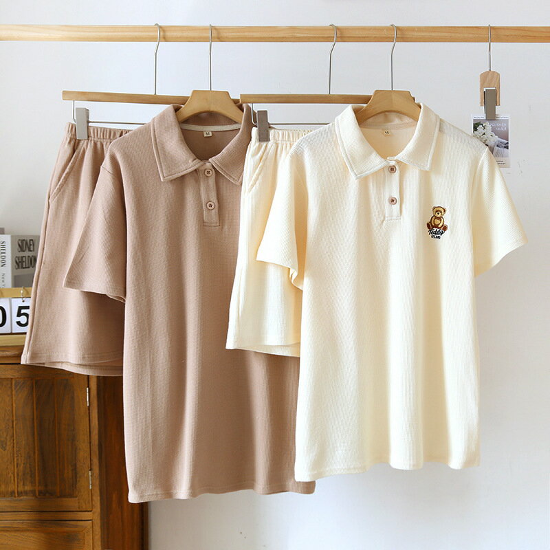 送料無料 男女セット ペアパジャマ ルームウェア セット 部屋着 普段着 韓国風 Poloシャツ 春夏 半袖 恋人 おしゃれ 修学旅行 寝巻き パンツ 寝間着 セットアップ ペアで揃えられる 部屋着 カップル 綿 リラックスウェア プレゼント ギフト c-shuiyi-12883-gg