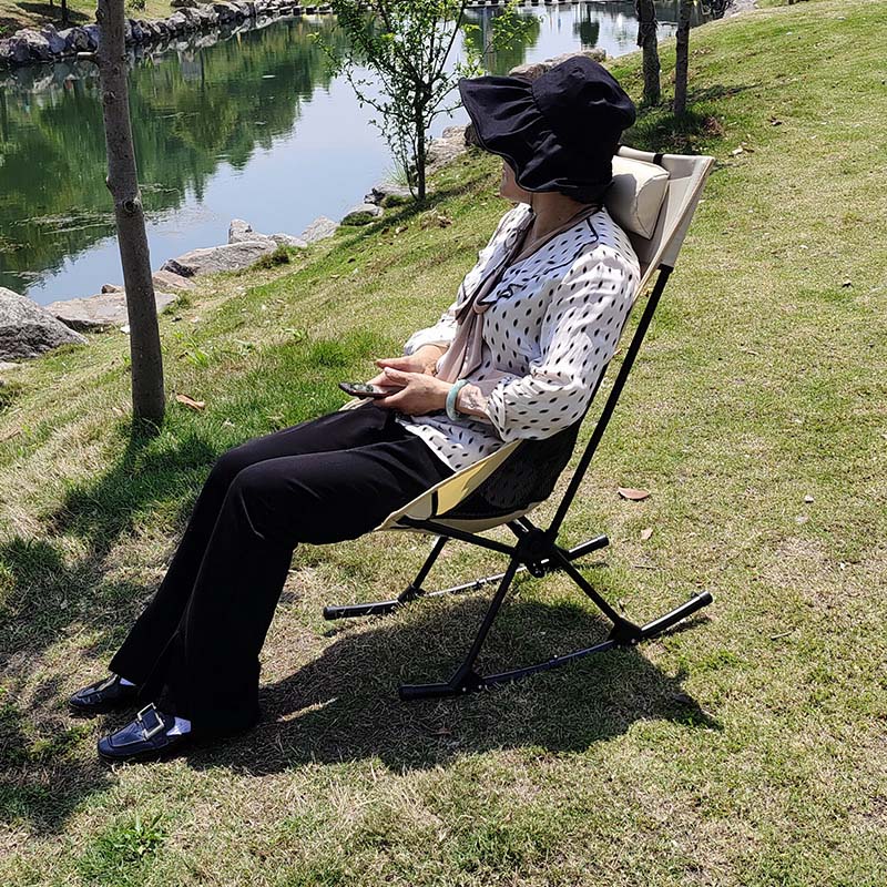 アウトドアチェア 折りたたみ椅子 ゆりかご チェア ローチェア キャンプ イス アウトドア チェアー 折りたたみ 背もたれ付 バーベキュー ファミリー 初心者 BBQ 公園 運動会 レジャー 屋外 室内 おしゃれ 人気 軽量 簡単組立 jolife-t-10014140 Jolife サンプル画像2