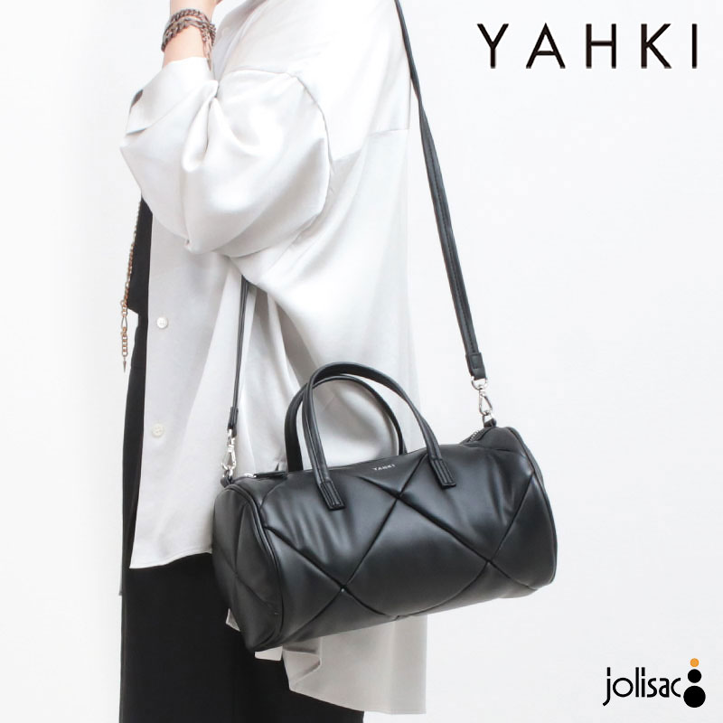 乐天商城 - 【即納】ヤーキ バッグ フェイクレザー ボストンバッグ YAHKI YH-746 | 2WAY ショルダー 肩掛け 斜め掛け キルティング ロール ボディバッグ BLACK 黒 収納力 アクセント マチあり ファスナー開閉 床革 軽い 正規品