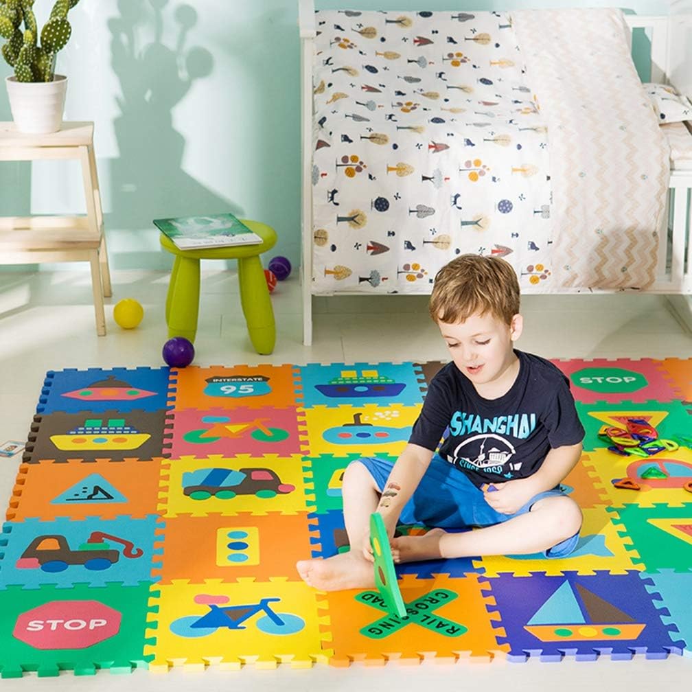 　　　 ◆◇◆売れている秘密◆◇◆ 赤ちゃんから大人まで、みんなに優しいパズルマットです。敷くだけでお部屋を模様替え！ 冬場の防寒にも！ お子様がマットの上で元気に動き回っても、防音効 果があるので階下への防音対策になる。 クッション性のある高密度のエコPE、加えて1.4cmの厚みですから、お子様が転倒しても衝撃を和らげてくれるので安心です。 絵柄は取り外しができるので、パズルとしてお子様に遊んでいただけます。お子様の知育にも役立ち、親子で楽しめるパズルマットです。 お菓子やジュースをこぼしても、耐水性があるのでふきんで一拭きすれば汚れが落ちる。しつこい汚れでも、汚れた部分だけをはずして水洗いができるので清潔。 　　　◆◇◆注意事項◆◇◆ご覧のモニターの環境、撮影環境により実物と色味が異なって見える場合がございます。湿った状態で他のものと擦り合わせると色が移る恐れがあります。濃色品の洗濯時は、白色、淡色と分けて洗ってください。説明 -