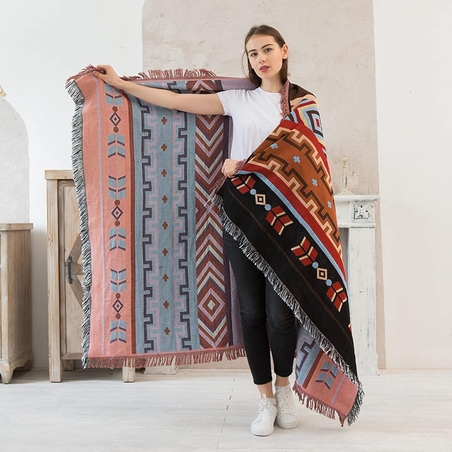 マルチカバー 160*220cm エスニック ボヘミア ソファーカバー アジアン パッチワーク 切り替え フリンジ付き 1人掛け 3人掛け 肘付き 肘なし シェニール糸 柔らかい肌触り チェアカバー [2]