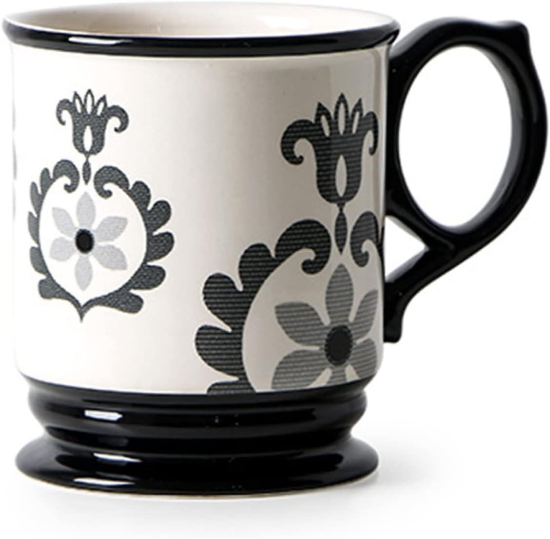 　　　 ◆◇◆売れている秘密◆◇◆ いろんな色があるから、家族で使っても、みんなが集まった時に使っても、統一感があり、おしゃれに使えます。耐久性に優れ、毎日ご使用いただけます。 ご来訪ありがとうございました。当店で注文を受けた後、3日以内に出荷いたします。出荷に成功した後、商品は通常8~15日程度でお客様の手元に届きます。しかし、悪い天気や面倒な通関手続きに遭遇すると、配送時間が延長されます。ご了承ください。ありがとうございます。 商品サイズ：デザイン01~デザイン07（約500ml）、デザイン08（約580ml）、デザイン09~デザイン11（約480ml）。商品仕様：電子レンジ、食器洗浄機可。 *焼物のため，多少の寸法ずれが生じる事があります。予めご了承下さい。 シンプルなのに素敵に見える、毎日の暮らしを楽しむ普段使いのうつわ。日々の、何気ない暮らしにある食卓のワンシーンを、ナチュラルに素敵に。新たに食器の新調を考えている方や、新生活のスタートなどでまとめ買いをしたい方にもおすすめ。 きれいなマグカップです。陶製ならではのぬくもりを感じさせる厚みと、思わず手にとってみたくなるサイズ感。普段使いはもちろん、誕生日などの贈り物ギフトにもおすすめです。 マグカップ レッド イエロー グリーン ネイビー ホワイト ブラウン ブルー グリーン グレー アイボリー ブラック ベージュ 黒 赤 青 緑 黄 白 茶 水色 紫 紺青 無地 コーヒーカップ こどもの日 母の日 父の日 敬老の日 ギフト 贈り物 プレゼント 誕生日 結婚祝い 新築祝い 入学祝い 祝卒業。 　　　◆◇◆注意事項◆◇◆ご覧のモニターの環境、撮影環境により実物と色味が異なって見える場合がございます。湿った状態で他のものと擦り合わせると色が移る恐れがあります。濃色品の洗濯時は、白色、淡色と分けて洗ってください。説明 -