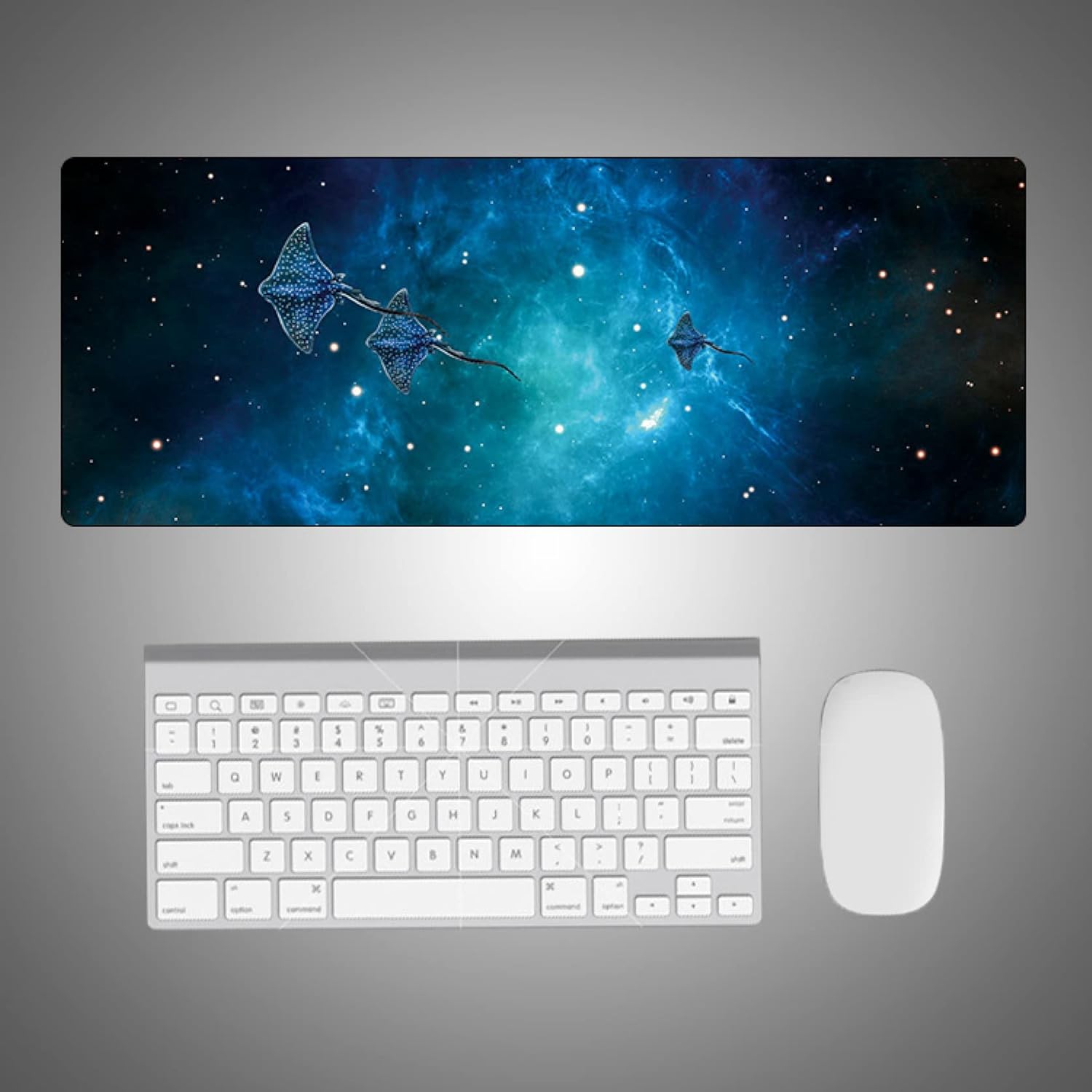 パソコンマット キーボードマット 星空柄 テーブルマット 事務机 ゴム底デスクマット 机上用品 大判 マウスパッド 大型ゲーミングマウスパッド ホーム 長寿命 ...