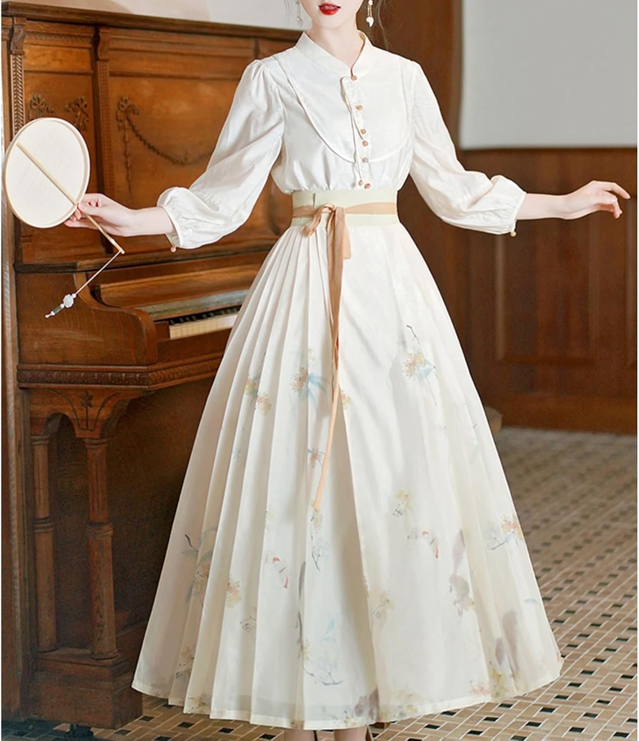 レディース スカートスーツ 上下 2点セット 中華風 セットアップ 春秋 S〜2XL 漢服 民族風 唐装 おしゃれ きれいめ 長袖 ロング丈 チャイナ服 ?面スカート cosplay 女性 シャツ&ラ