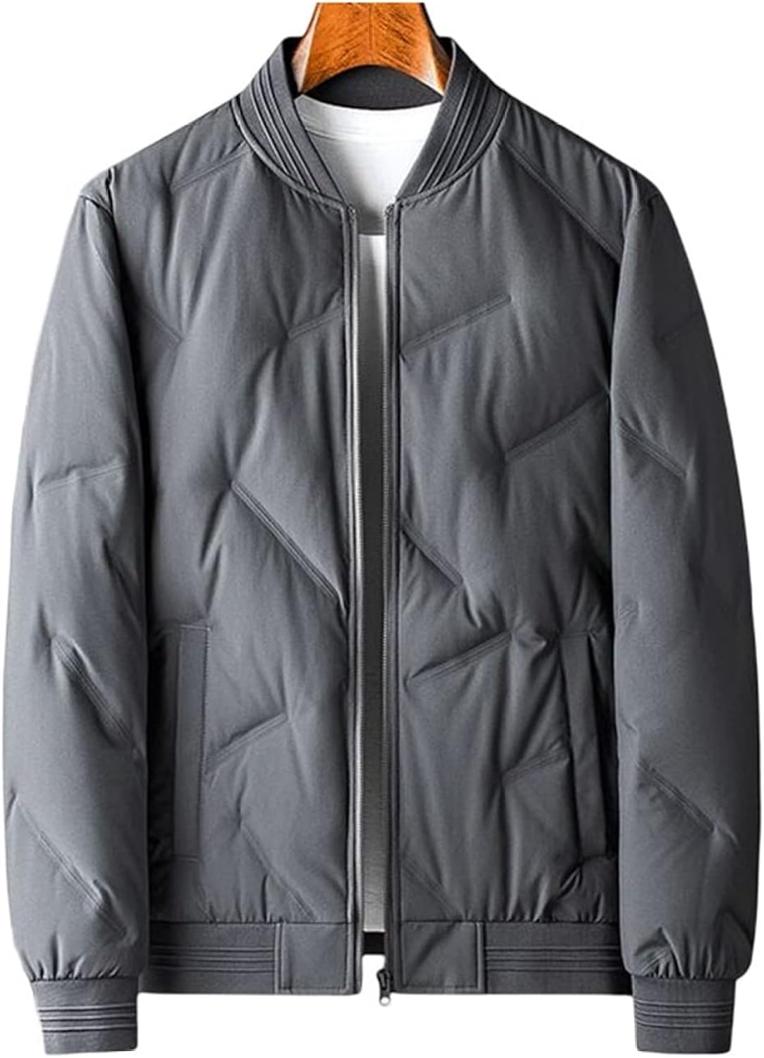 　　　 -------商品詳細------- メイン素材: ポリエステル 素材構成: 100% ポリエステル 何度も厳選した上質なポリエステル素材を使用し、暖かい着心地を実現したのはもちろん、柔らかくて軽い特徴を持つのでストレスを感じなく楽に着ることもできます。寒い冬にピッタリオススメ一着です。 厚く柔らかい布地は空気の流れを遮断して一層の断熱層になし、体の熱気を有効に留めます。内に熱量の循環を保持し、全面的に熱量を集まります。 立体感を感じるシルエット、窮屈さを感じさせない快適な着心地を実現。仕立ての良いシルエットでお悩みの体型をカバーしてくれます。説明 ブランド：Sakunaca（※商標【6547062】）サイズは平置き寸法です。表示サイズより多少の誤差(約1-3cm)が生じる場合がございます。厚着をしている場合には、普段より1サイズ上の商品を選んでください。商品の色は、ご使用のモニターによって実際の色と異なる場合が御座いますのでご了承ください。漂白剤?タンブラー乾燥ご使用は避けてください。洗濯後はよく型を整えて干してください。優れている材質の使用と優秀な技術を基にし、本産業に尊敬しています。お客様が購入していただく全ての服装は安全で、着心地と通気性がよいです。細かいところまで厳しく検査します。長く愛される商品づくりを目指しています。どうぞご安心に購入ください。万が一、商品の不良など問題がありましたら「アカウントサービス」→「注文履歴」→「販売：新作店舗」→「質問する」から、ご連絡をいただきますようお願い申し上げます。