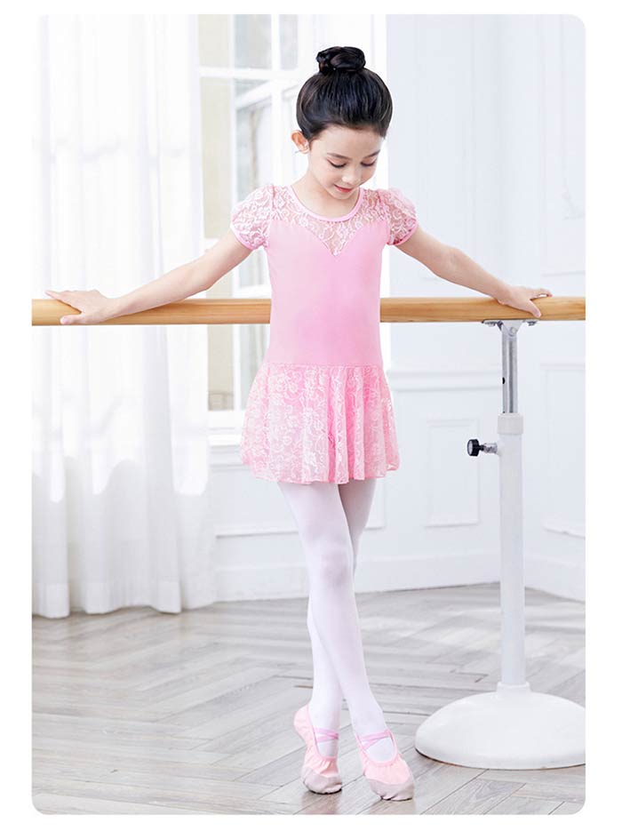 Joon store 楽天市場店のバレエ レオタード 子供 キッズ ジュニア レオタード レース 半袖 スカート付き 子ども ダンス 衣装 発表会 レッスン着 ダンスウェア バレエ用品 体操 ダンス 黒 110/120/130/140/150/160/170｜アングル2
