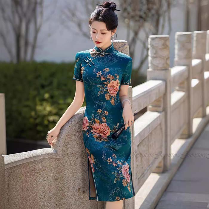 商品 チャイナドレス 素材 ポリエステル サイズ M L XL 2XL 3XL 4XL 5XL ご了承いただきたいこと： ※サイトに掲載の商品は、撮影の環境とモニター環境により、実際の物と素材感・色味いが多少異なる場合がございます。 ※モデ...