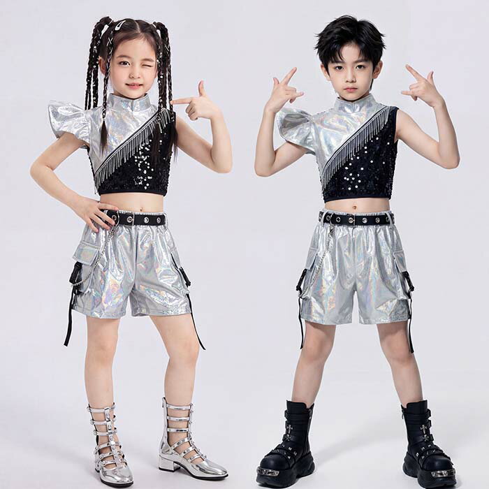 乐天商城 - キッズ スパンコール ダンス 衣装 セットアップ 男の子 女の子 ヒップホップ ジャズダンス 衣装 キラキラ トップス ショートパンツ 上下セット 子供ダンス衣装 女の子 ガールズ 可愛い ジャズ ダンス 衣装 ダンス 服 HIPHOP キッズ ジュニア 舞台 ステージ衣装 演出服