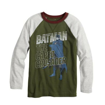 SONOMA GOODS FOR LIFE ディーシー コミックス ラグラン グラフィック Tシャツ オリーブ CRUSADER" 【 DC SONOMA GOODS FOR LIFE COMICS BATMAN THE CAPED RAGLAN GRAPHIC TEE OLIVE OATMEAL 】 キッズ ベビー マタニ