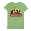 キャラクター グラフィック Tシャツ 緑 グリーン 【 GREEN LICENSED CHARACTER MADAGASCAR GROUP SHOT SUNSET SILHOUETTE POSTER GRAPHIC TEE APPLE 】