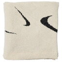 ナイキ Nike 【 Offline Oversize Boucle Knit Blanket Adult Light Orewood Brown/Black 】 ニット インテリア 寝具 収納 寝具 毛布 ブランケット ユニセックス 茶色 ブラウン 黒色 ブラック