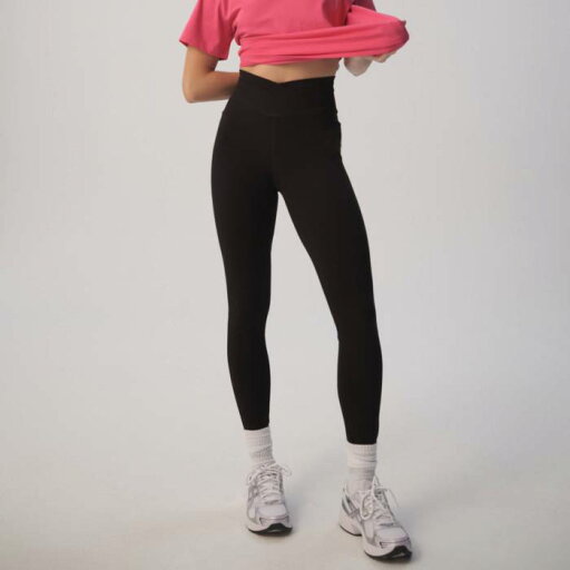 Cozi 【 Cross Front Leggings Women's Black 】 レギンス・タイツ インナー 下着 ナイトウェア レディース 靴下 レッグウェア スパッツ レギンス レディース 黒色 ブラック Cozi 【 Cross Front Leggings Women's Black 】 レギンス・タイツ インナー 下着 ナイトウェア レディース 靴下 レッグウェア スパッツ レギンス レディース 黒色 ブラック