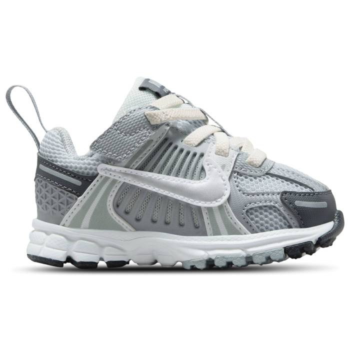 ナイキ Nike 【 Vomero 5 Boys' Toddler Summit White/Pure Platinum/Metallic Silver 】 キッズ ベビー マタニティ ベビーファッション 靴 スニーカー 白色 ホワイト ピュア Platinum プラチナム Silver 銀色・シルバ