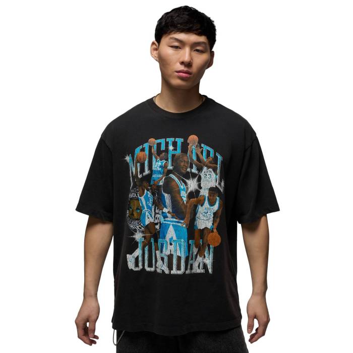 ʥ 硼 Jordan  Flight Essential Oversize Graphic Crew Men's Black/...