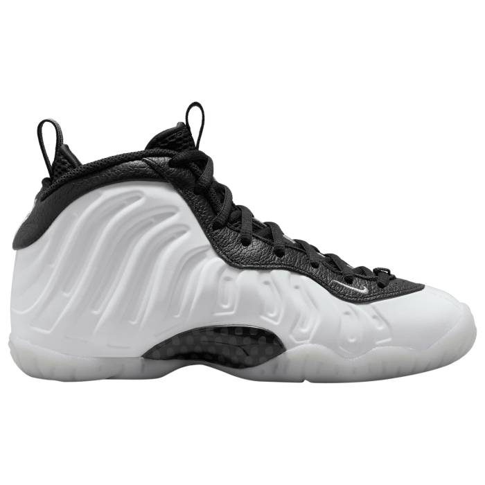 ʥ Nike  Little Posite One Boys' Grade School Silver/White/Black  ...