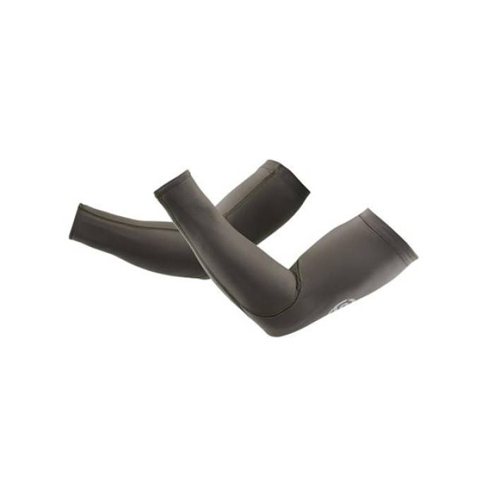 スキンズ Skins 【 Sr3 Arm Sleeves Mens Unisex Charcoal 】 メンズ スポーツ アウトドア バスケットボール その他 ユニセックス チャコール