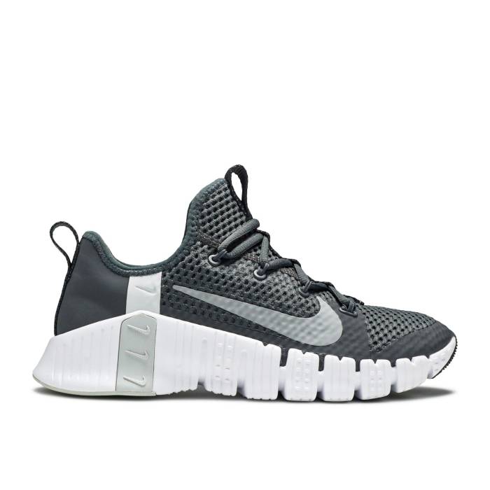 【美品】ナイキ フリー メトコン 3 NIKE Free Metcon 3 メトコン ナイキ メンズ Nike Free Metcon 3 トレーニング