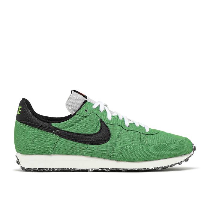 ナイキ Nike 【 Challenger Og 'Mean Green' Men Mean Green/Sail/White/Black 】 靴 メンズ靴 ス...