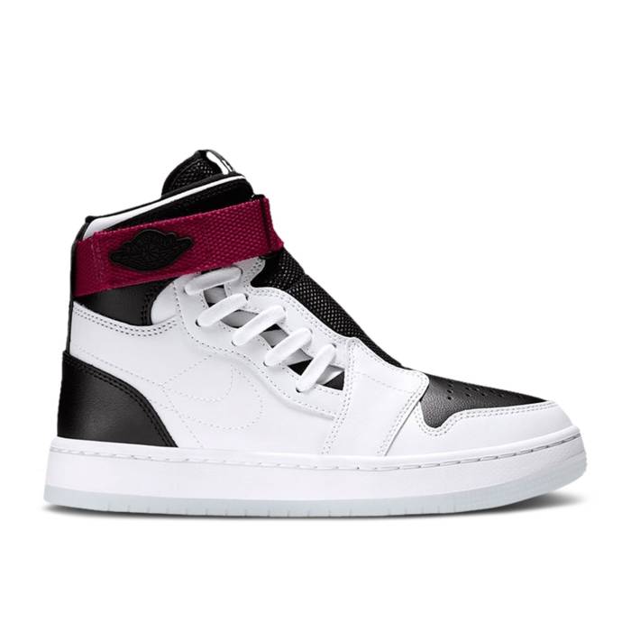ナイキ　エアジョーダン Air Jordan 【 Wmns Jordan 1 Nova Xx 'Noble Red' Women White/Noble Red/Black 】 靴 レディース靴 スニーカー レディース 白色 ホワイト Red 赤・レッド 黒色 ブラック