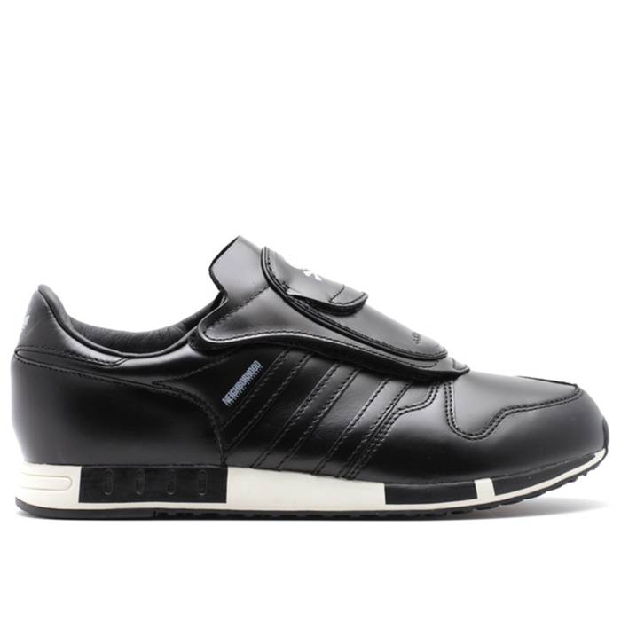 アディダス Adidas 【 Undefeated X Neighborhood X Micropacer 'Black' Men Black1/Chalk2/Black1 】 アンディフィーテッド 靴 メンズ靴 スニーカー メンズ