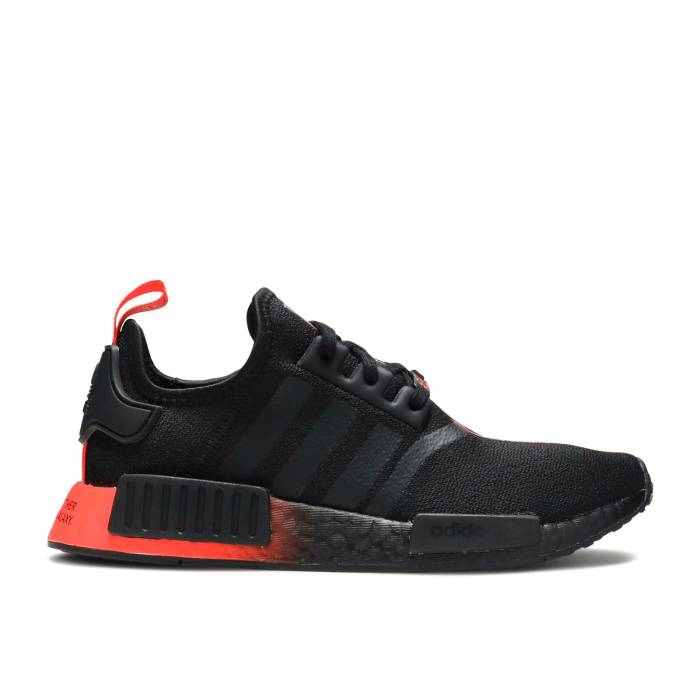 楽天スニケスアディダス Adidas 【 Star Wars X Nmd_R1 J 'Darth Vader' Youth Core Black/Core Black/Solar Red 】 キッズ ベビー マタニティ キッズファッション 靴 スニーカー ジュニア キッズ コア 黒色 ブラック Red 赤・レッ
