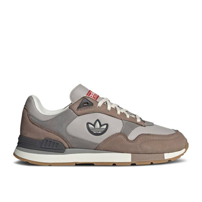 アディダス Adidas 【 Treziod 'Granite Chalky Brown' Men Clear Granite/Chalky Brown/Dov...