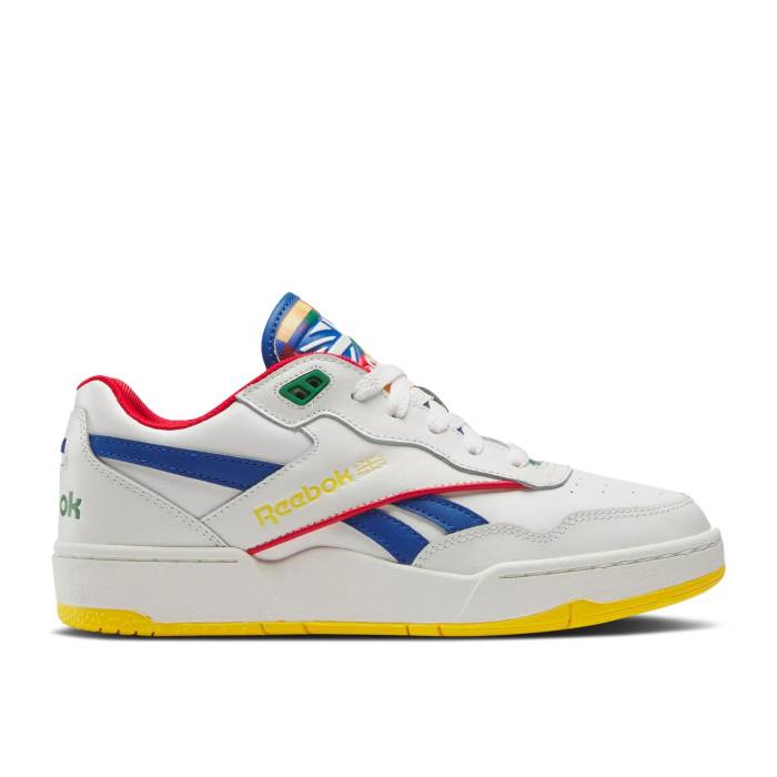 楽天スニケスリーボック Reebok 【 Bb4000 2 Big Kid 'Chalk Vector Blue' Youth Chalk/Vector Blue/Vector Red 】 キッズ ベビー マタニティ キッズファッション 靴 スニーカー ジュニア キッズ 青色 ブルー Red 赤・レッド