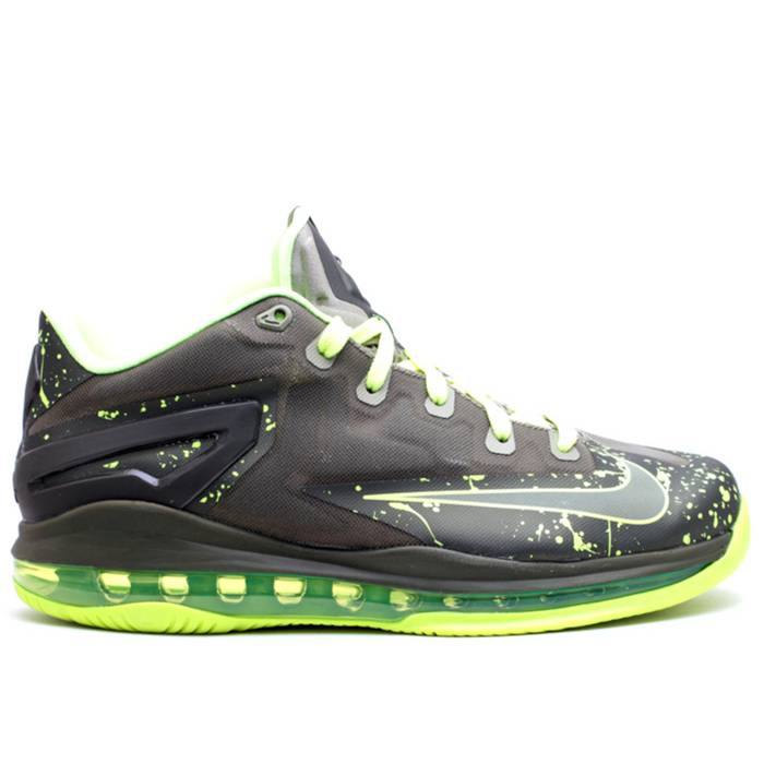 楽天スニケスナイキ Nike 【 Max Lebron 11 Low Gs Youth Mdm Khaki/Mdm Khk-Vlt-Mdm Olv 】 マックス Lebron レブロン キッズ ベビー マタニティ キッズファッション 靴 その他 ジュニア キッズ カーキ