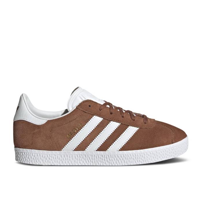 楽天スニケスアディダス Adidas 【 Gazelle J 'Preloved Brown' Youth Preloved Brown/Cloud White/Gold Metallic 】 ガゼル キッズ ベビー マタニティ キッズファッション 靴 スニーカー ジュニア キッズ 茶色 ブラウン 白色 ホワ