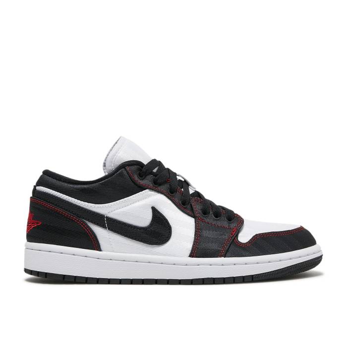 ナイキ　エアジョーダン Air Jordan 【 Wmns Jordan 1 Low Se Utility 'White Black Red' Women White/Black/Gym Red 】 黒色 ブラック 靴 レディース靴 スニーカー レディース 白色 ホワイト 黒色 ブラック Red 赤・レ(4)