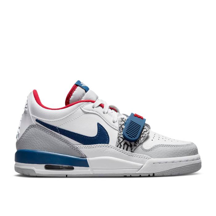 ʥ硼 Air Jordan  Jordan Legacy 312 Low Gs 'White French Blue' ...