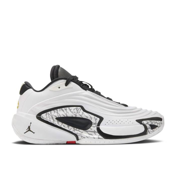 楽天スニケスナイキ　エアジョーダン Air Jordan 【 Jordan Luka 3 Gs 'Motorsport' Youth White/Black/Red Orbit/Metallic Gold 】 キッズ ベビー マタニティ キッズファッション 靴 スニーカー ジュニア キッズ 白色 ホワイト 黒