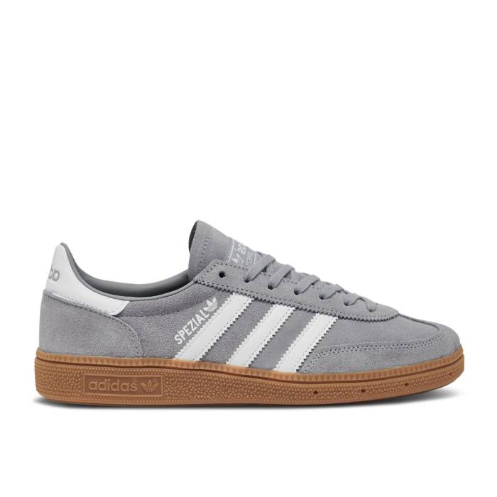 楽天スニケスアディダス Adidas 【 Handball Spezial J 'Halo Silver Gum' Youth Halo Silver/Cloud White/Gum 】 ハンドボール スペシアル Silver 銀色・シルバー キッズ ベビー マタニティ キッズファッション 靴 その他 ジュニ