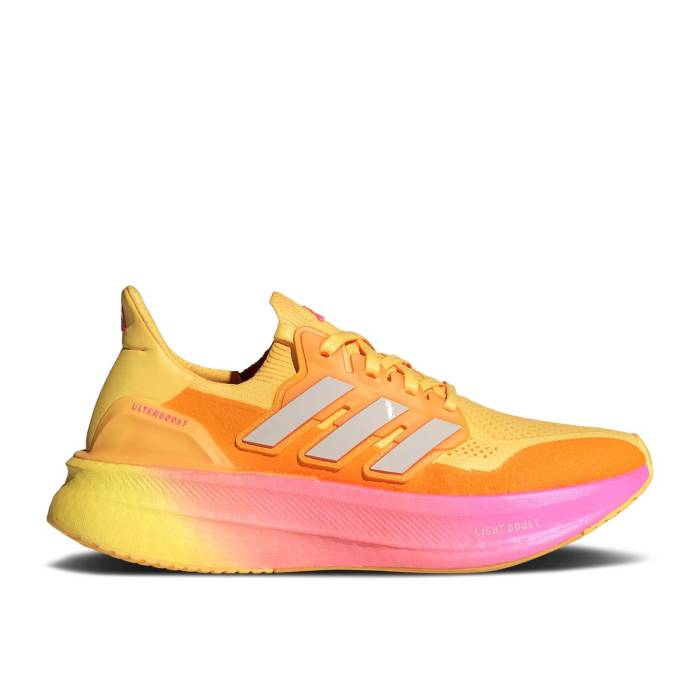 ǥ Adidas  Wmns Ultraboost 5 'Spark Pink' Women Spark/Zero Metalli...