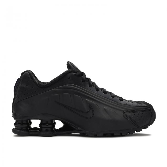 ナイキ NIKE ショックス 黒色 ブラック 'TRIPLE BLACK' スニーカー メンズ 【 SHOX NIKE R4 BLACK BLACKBLACK 】