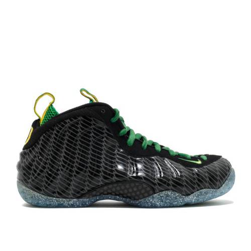 ブランド名Nike性別Men(メンズ)商品名Air Foamposite One 'Oregon Ducks'カラー/Black/Yllw/Strk/Appl/Grn/Slvr商品説明※こちらの商品説明文は自動で抽出した文章のため、一部商品と関係ない内容が含まれている場合がございます【Air Foamposite One 'Oregon Ducks'】このAir Foamposite One 'Oregon Ducks'は、ナイキとオレゴン大学がコラボレーションした最新作です。オレゴン大学のカラーリングとデザインが特徴で、スニーカーヘッズやコレクターからの注目度は絶大です。アッパーには、ボールドなイエローグリーンのカラーブロックが施されており、そのコントラストは一目で目を引きます。さらに、エメラルドグリーンのフットボールのヘルメットを連想させるエンブレムがトング部分に配されています。履き心地にもこだわったこのスニーカーは、ナイキの独自技術であるFoampositeアッパーを採用しており、耐久性と足へのフィット感を両立しています。さらに、フルレングスのZoom Airユニットが搭載されており、クッション性と反発力を高めています。その他にも、シューレースにはオレゴン大学を象徴するイエローグリーンのカラーウェイが使用され、アウトソールにはグリップ力が高く履き心地の良いハーフトーンのパターンが配置されています。Air Foamposite One 'Oregon Ducks'は、一歩先を行くデザインと快適性を追求したスニーカーです。オレゴン大学のファンやスニーカーラヴァーにとって、絶対に手に入れたい一足と言えるでしょう。是非、この機会にお買い求めください。利用シーンAir Foamposite One "Oregon Ducks"は、特にバスケットボールの選手や愛好家に人気のあるシューズです。オレゴン・ダックスというカレッジチームのカラーリングやデザインを取り入れており、オレゴン・ダックスのファンやコレクターにとっては特に価値のあるアイテムとなっています。このシューズの利用シーンとしては、バスケットボールの試合や練習の際に履くことが一般的です。オレゴン・ダックスのファンが応援に行く際にもこのシューズを履くことがあります。また、コレクターの間ではこのシューズを展示したり、他のシューズとのコーディネートに使ったりすることもあります。ただし、Air Foamposite One "Oregon Ducks"は限定モデルであり、入手が困難な場合もあるため、一般的な日常の利用には向いていないかもしれません。主にスポーツやファッションのコレクターアイテムとして楽しむことが多いでしょう。素材Air Foamposite One "Oregon Ducks"は、通常のAir Foamposite Oneモデルと同様に、特殊なフォームポジット素材を使用しています。この素材は丈夫で耐久性があり、足にフィットするカスタムフィット感を提供します。このモデルでは、オレゴン・ダックスのカラースキームである明るいグリーンと黄色を基調としたカラーウェイが特徴です。