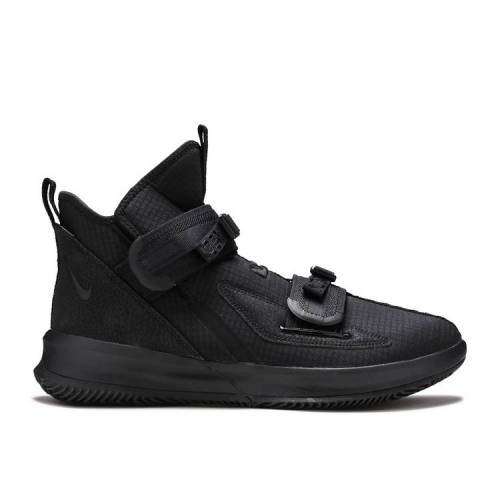 【 NIKE LEBRON SOLDIER 13 SFG 'BLACK OUT' / BLACK BLACK BLACK 】 レブロン ソルジャー サーティーン 黒色 ブラック スニーカー メンズ ナイキ