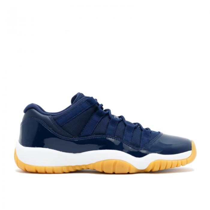 【 AIR JORDAN AIR JORDAN 11 RETRO LOW GS 'NAVY GUM' / MIDNIGHT NAVY WHITE GM LT BRWN 】 ナイキ 紺色 ネイビー 白色 ホワイト エアジョーダン ジュニア キッズ ベビー マタニティ スニーカー