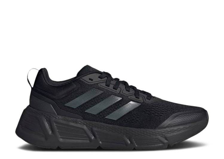 【 ADIDAS QUESTAR 'CORE BLACK GREY' / CORE BLACK CORE BLACK GREY SIX 】 アディダス 黒色 ブラック コア 灰色 グレー スニーカー メンズ