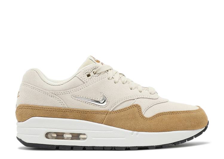 【 NIKE WMNS AIR MAX 1 PREMIUM SC 'GUAVA ICE' / GUAVA ICE METALLIC BRONZE RED 】 マックス プレミアム 銅 ブロンズ 赤 レッド エアマックス スニーカー レディース ナイキ