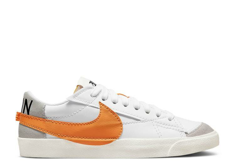 【 NIKE BLAZER LOW '77 JUMBO 'WHITE ALPHA ORANGE' / WHITE GREY FOG SAIL ALPHA 】 ブレイザー ジャンボ アルファ 白色 ホワイト 灰色 グレー スニーカー メンズ ナイキ