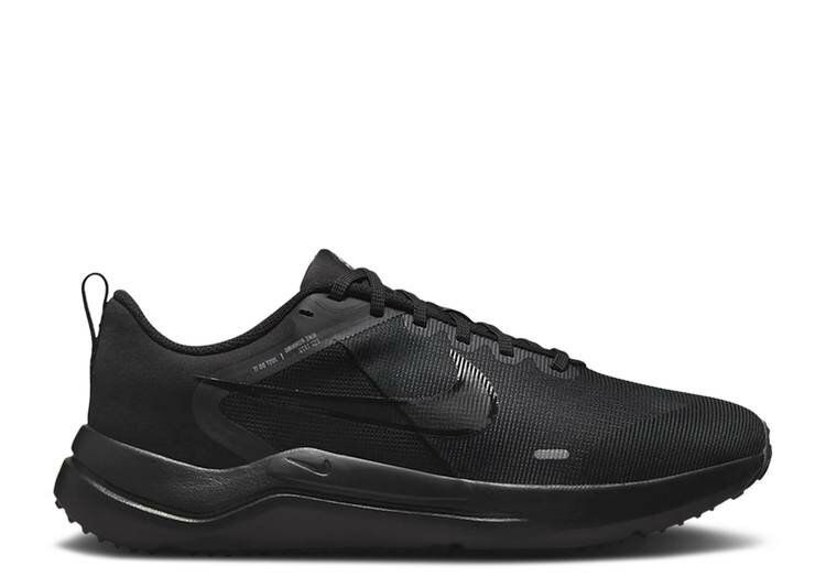 ナイキ NIKE 黒色 ブラック 灰色 グレー 'BLACK GREY' スニーカー メンズ 【 NIKE DOWNSHIFTER 12 EXTRA WIDE PARTICLE BLACK GREY DARK SMOKE 】