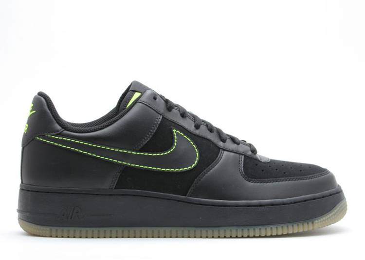 【 NIKE AIR FORCE 1 '07 'BLACK VOLT' / BLACK BLACK VOLT 】 黒色 ブラック エアフォース スニーカー..