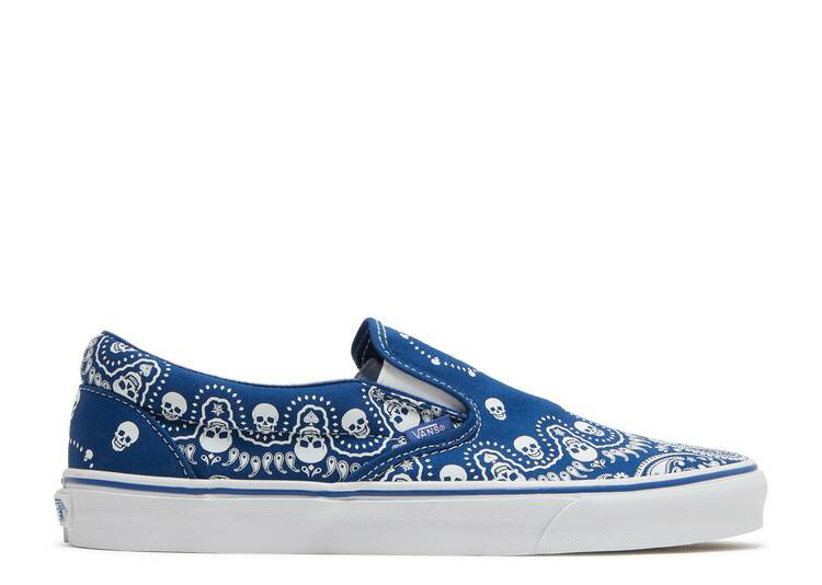 y VANS CLASSIC SLIP-ON 'BANDANA - TRUE BLUE' / TRUE BLUE TRUE WHITE z oY NVbN Xb| F u[ F zCg Xj[J[ Y @Y