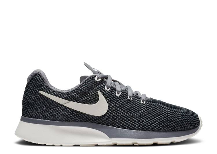 ナイキ NIKE クール 灰色 グレー 黒色 ブラック 'COOL GREY' スニーカー レディース 【 NIKE WMNS TANJUN RACER COOL GREY SAIL BLACK 】