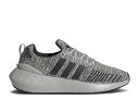 【 ADIDAS SWIFT RUN 22 J 'GREY BLACK' / GREY TWO CORE BLACK GREY TWO 】 アディダス ラン 灰色 グレー コア 黒色 ブラック ジュニア キッズ ベビー マタニティ スニーカー