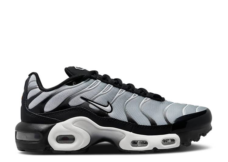 楽天スニケス【 NIKE AIR MAX PLUS GS 'BLACK METALLIC SILVER' / BLACK METALLIC SILVER WHITE 】 マックス 黒色 ブラック 銀色 シルバー 白色 ホワイト エアマックスプラス ジュニア キッズ ベビー マタニティ スニーカー ナイ