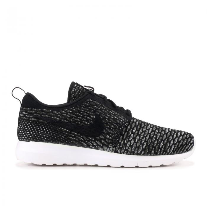 ナイキ NIKE フライニット ローシラン 黒色 ブラック 'BLACK SEQUOIA' スニーカー メンズ 【 NIKE FLYKNIT ROSHERUN BLACK BLACKSQLT ARMRY BL 】