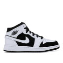 【 AIR JORDAN AIR JORDAN 1 RETRO MID GS 'WHITE' / WHITE WHITE-BLACK 】 ナイキ ミッド 白色 ホワイト エアジョーダン ジュニア キッズ ベビー マタニティ スニーカー