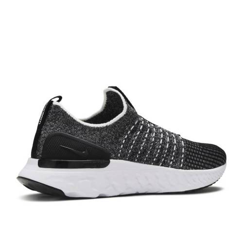 【 NIKE REACT PHANTOM RUN FLYKNIT 2 'BLACK SMOKE GREY' / BLACK WHITE 】 リアクト ラン フライニット 黒色 ブラック 白色 ホワイト スニーカー メンズ ナイキ